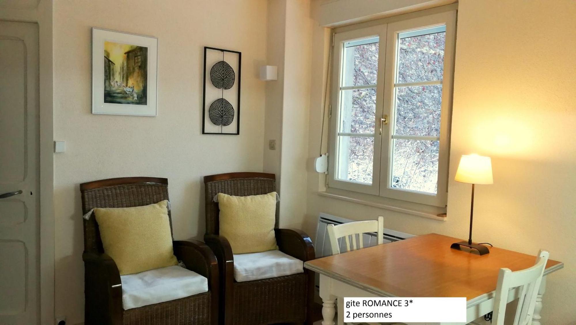 Le Cadran Solaire Romance Classe 3 Etoiles Et 3 Cles Sancey Ngoại thất bức ảnh